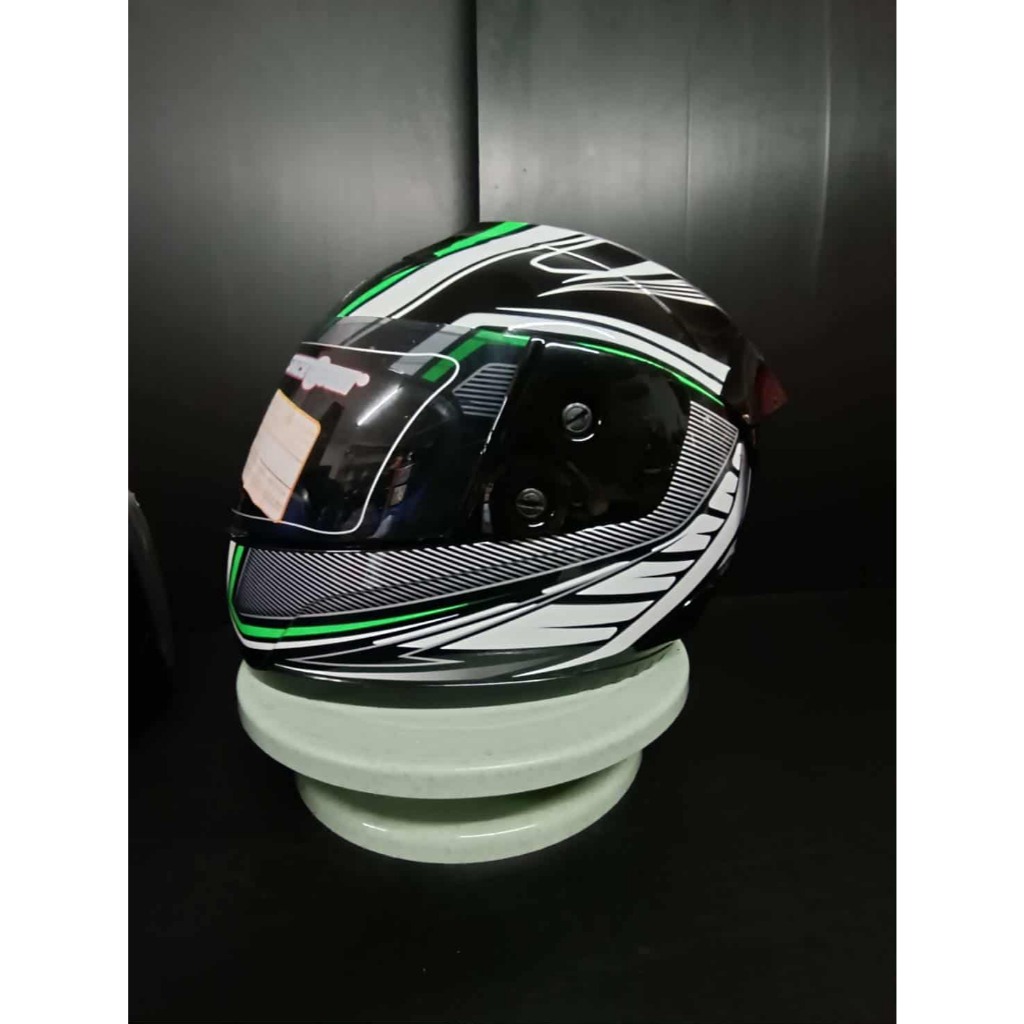 หมวกกันน็อค แบรนด์ spacecrown  รุ่น fighter-stk มี  size L  รหัสสินค้า M235