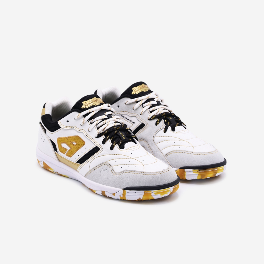 Breaker รุ่น Breaker Drive (DRIVE14) รองเท้าฟุตซอลเบรกเกอร์ สี White Gold ไซซ์ 38 - 44