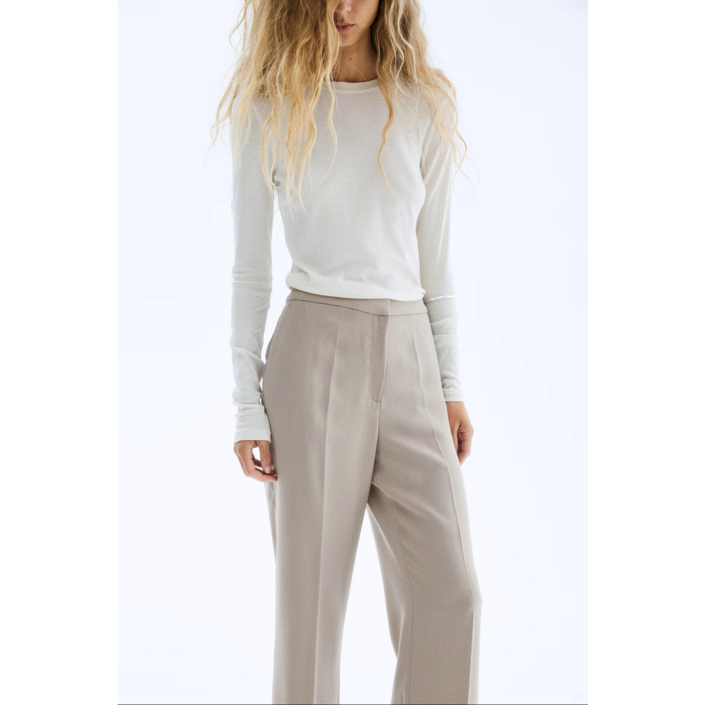 H&M(เอชแอนด์เอ็ม) กางเกงขายาวทรงตรงมีรอยพับตรงขา ผู้หญิง 1293556_3