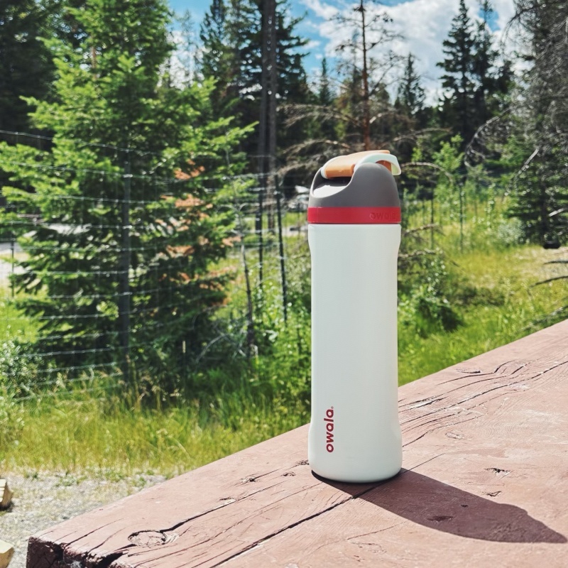 【ของแท้ 💯】แก้วพกพา แก้วเก็บความเย็น Owala FreeSip 24 oz กระติกน้ําร้อนขวดน้ําสแตนเลสจัดส่งที่รวดเร็ว - รูปที่ 2