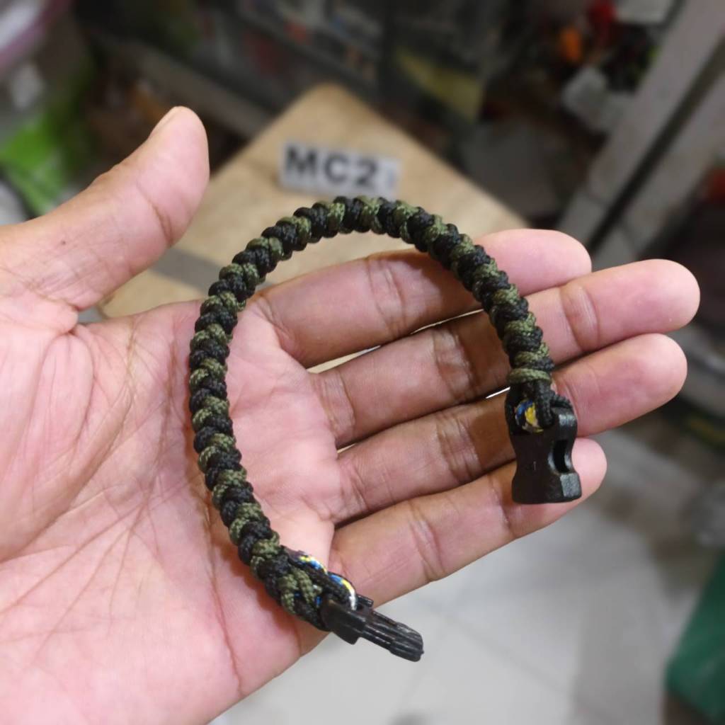 MC2THAILAND กำไลข้อมือ กำไล Bracelet Paracord 2mm UNIT PBL 04 เชือก อุปกรณ์นิรภัย Camping Rope #mc2b