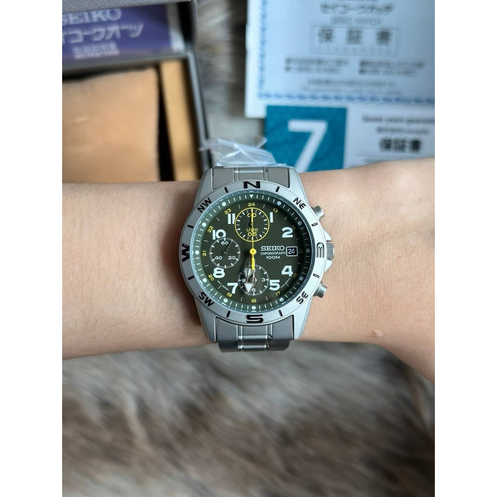 ⌚️Seiko Chronograph Green Dial Men Watch