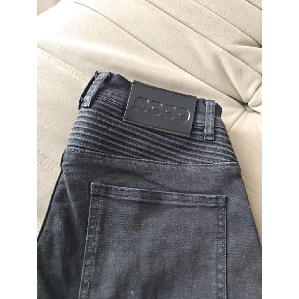 1000 CHASER BIKER JEANS (มือ2)