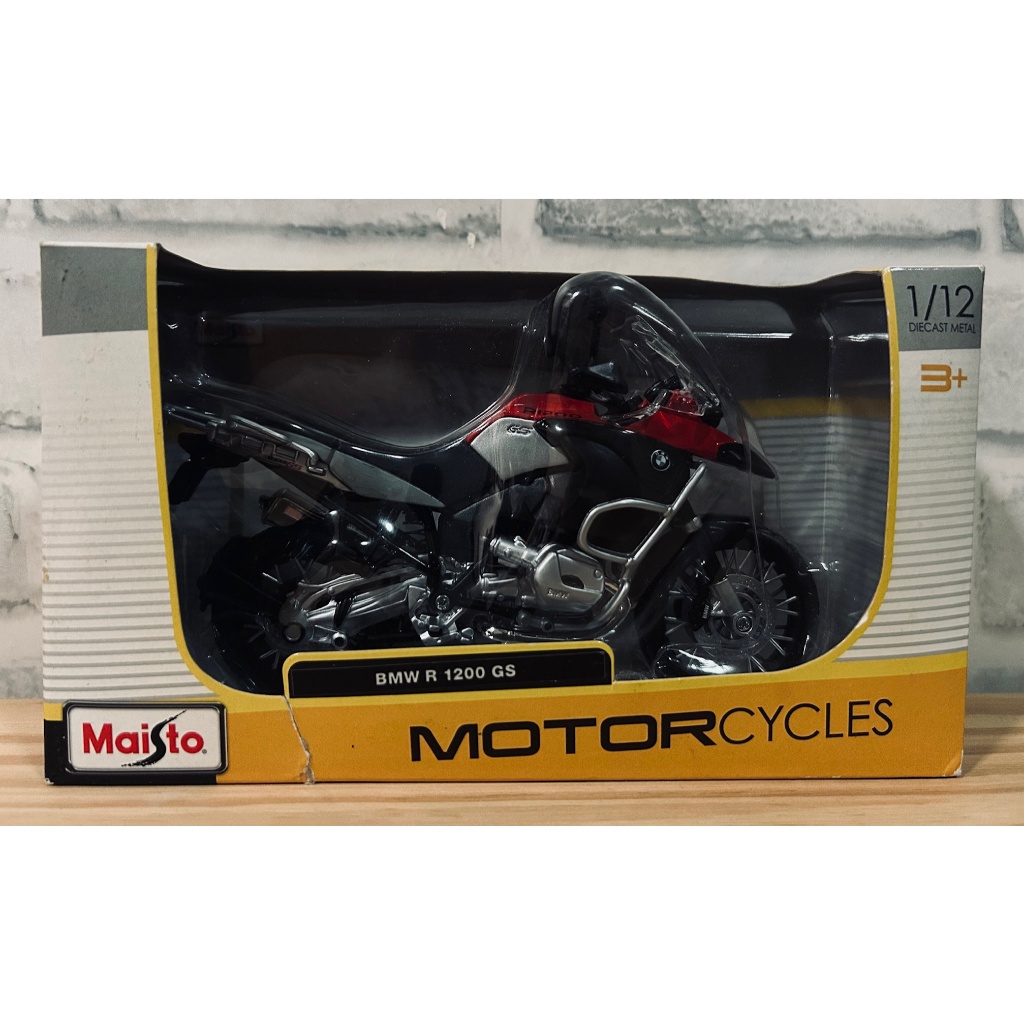 Motorcycle Model : BMW R1200 GS by Maisto 1:12