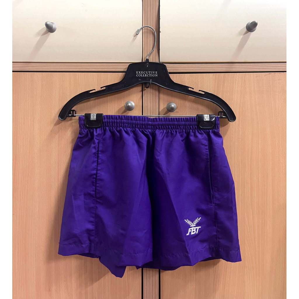 กางเกงวิ่งขาสั้น FBT สีม่วง ออกกำลังกาย สำหรับผู้หญิง และผู้ชาย SIZE L