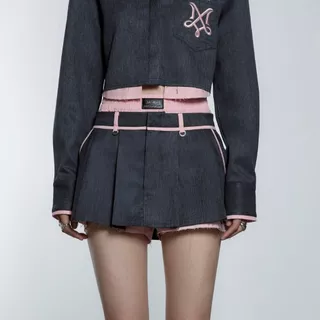 Merge Official - Zena Mini Skirt (พร้อมส่ง)