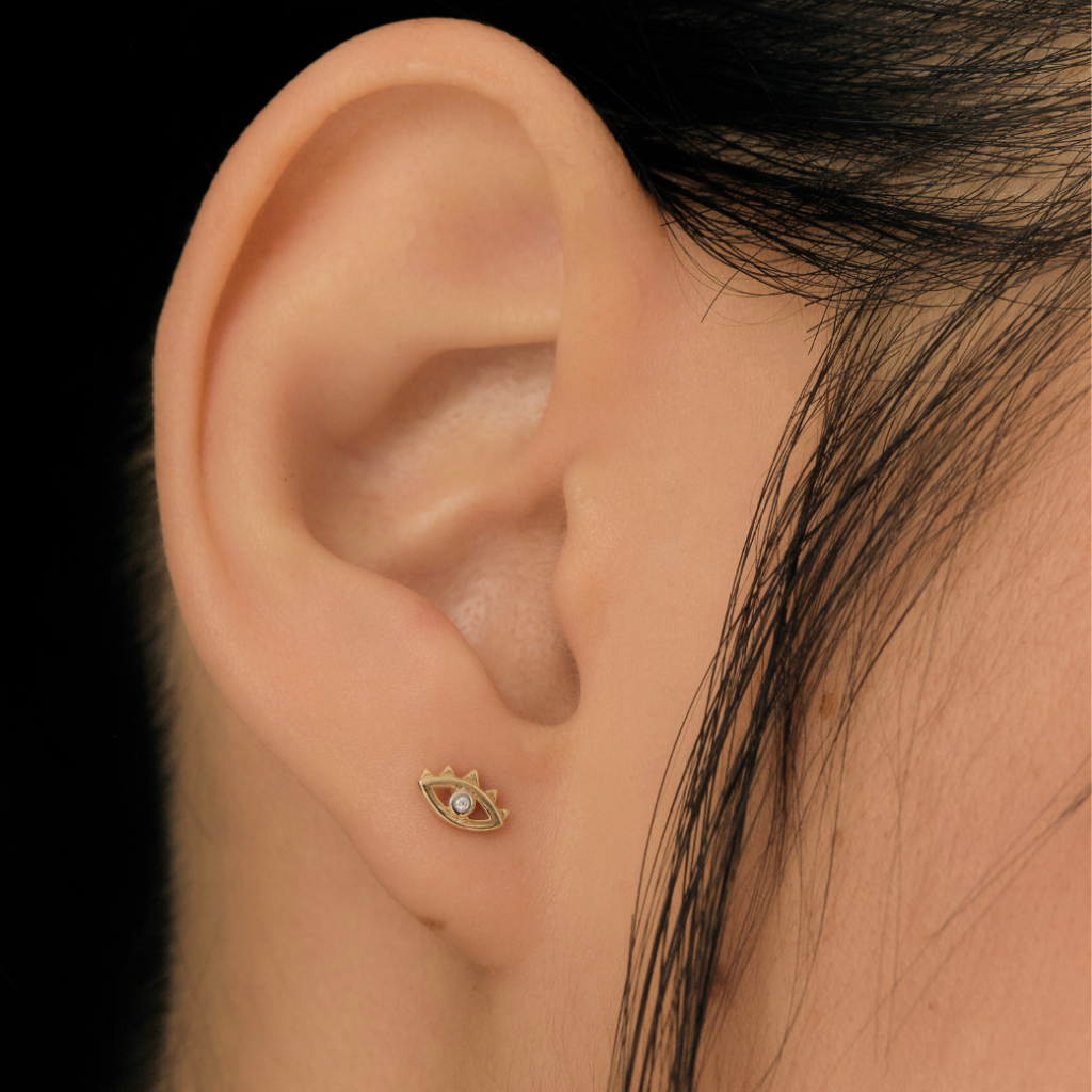 Evil Eye Piercing ต่างหูรูปตาปีศาจ