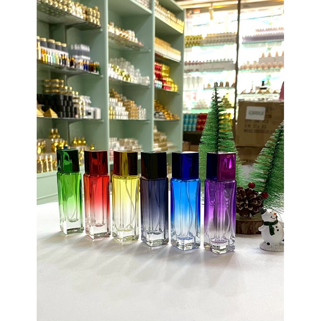 ขวดน้ำหอม ขวดแก้วไล่เฉดสี หัวสเปรย์ ขนาด 30 มล