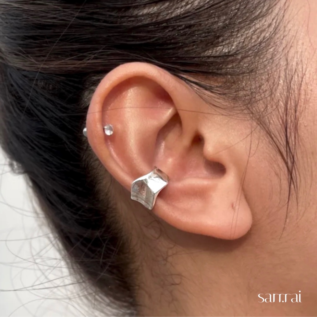 Sarr.rai, KELP Silver Earcuff ต่างหูหนีบ บีบตามทรงใบหู เงินแท้ silver925 รีไซเคิลได้ เครื่องประดับรักษ์โลก