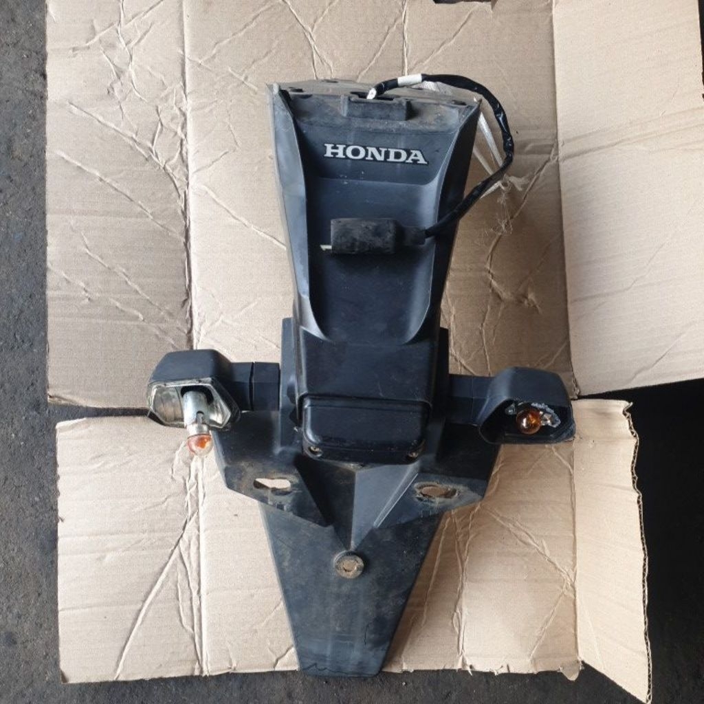 บางโคลนท้าย MSX ตัวเก่าตัวแรกบางโคลนท้าย MSX ตัวเก่าตัวแรก