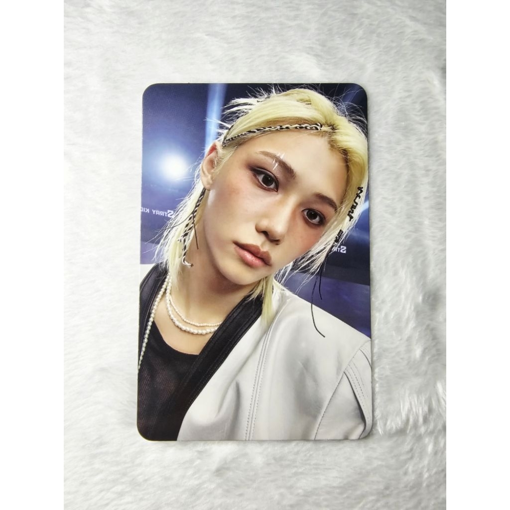 Stray kids - Felix - KARMA : ceremony ver.