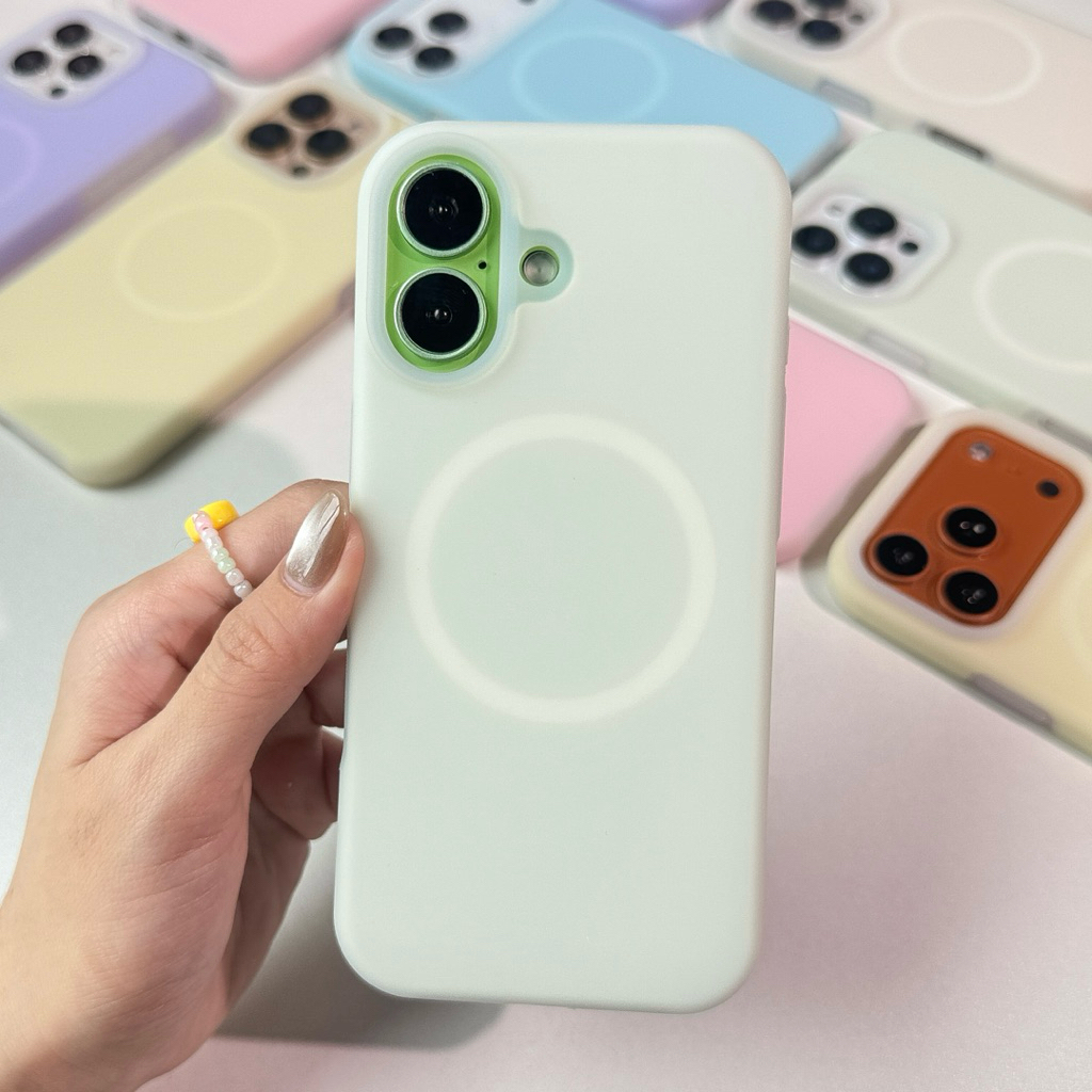 [i17] พร้อมส่ง E4S208🪼Jelly Case🍭เคสซิลิโคนชาร์จไร้สาย เคสแม่เหล็กขอบกล้องยกสูง เคสไอโฟน สำหรับ iPhone 13-17Pro,17Promax - รูปที่ 4