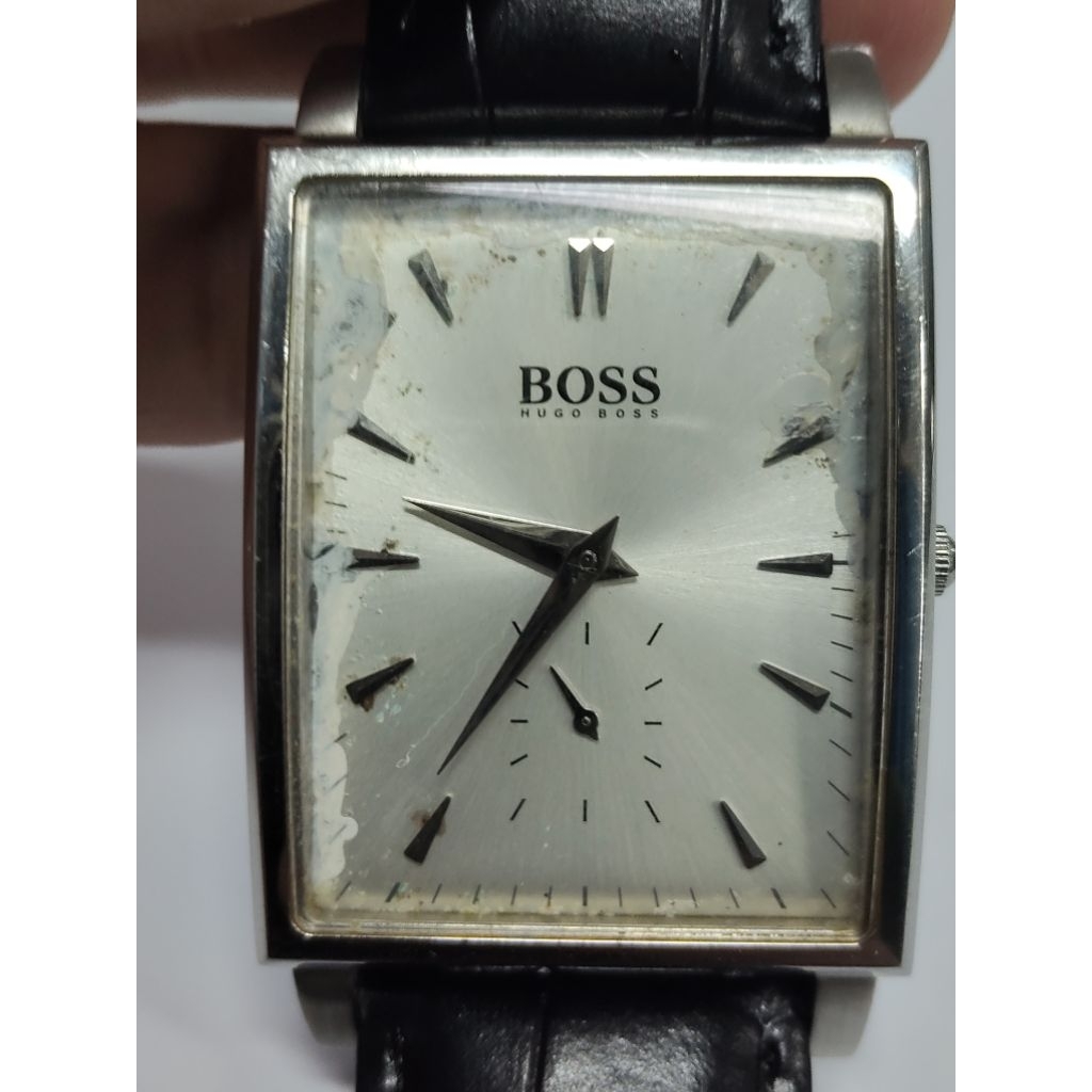 นาฬิกาข้อมือ Hugo Boss หน้าปัดเหลี่ยม รุ่น “HB.175.1.14.281 / S.7150.27” (ของเก่า พร้อมใช้งาน)