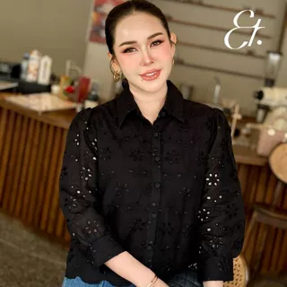 Everything2019 เสื้อผู้หญิงคอปก แขนยาว ลูกไม้ฉลุ มีซับใน ใส่งานบุญสวยมาก หน้าผ้า 36-48 (2129)