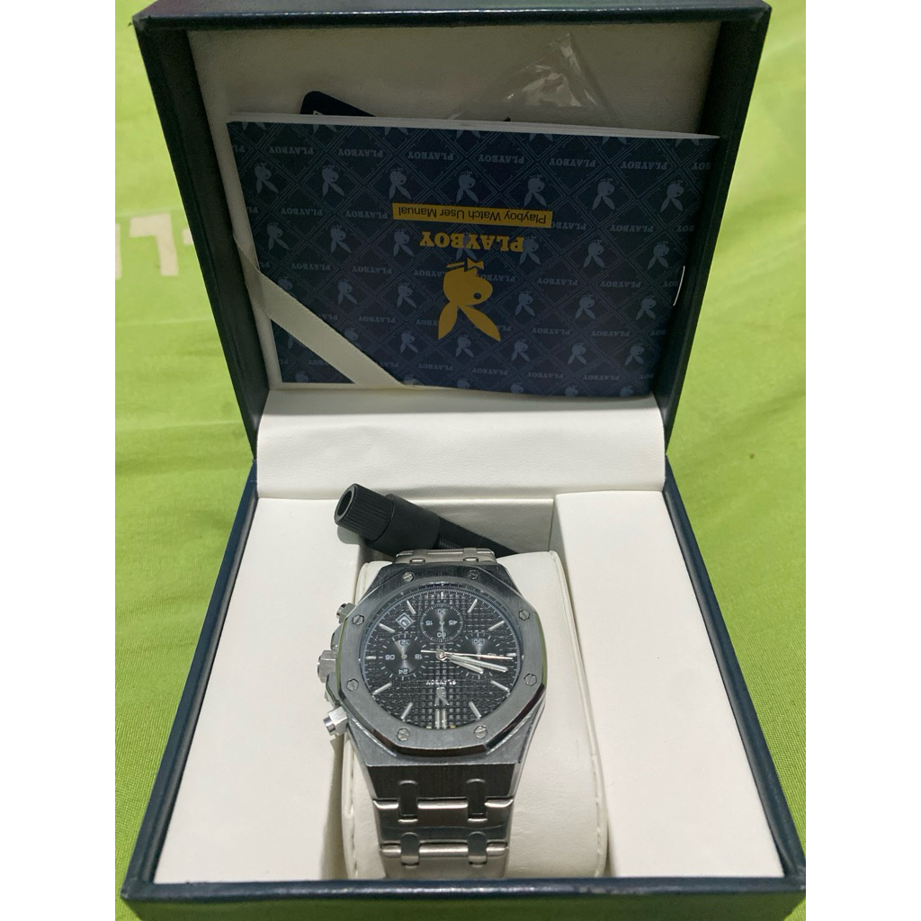 นาฬิกาplayboyสำหรับผู้ชาย