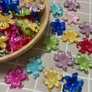 ดอกไม้อะคริลิค ดอกกระดังงา จำนวน 4 ชิ้น ขนาด 40 มิล หลากสี #สินค้าพร้อมส่งในไทย