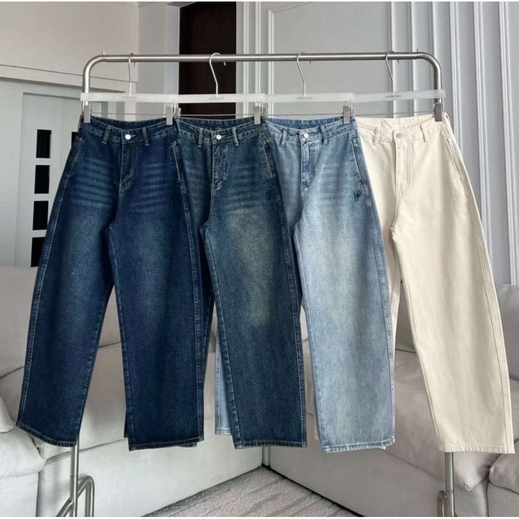 PTJ30300 Demna Barrel Slim กางเกงยีนส์ขากระบอกทรง Barrel กระเป๋าหลังปัก PROMTHONG สีเบจ (New!!!)