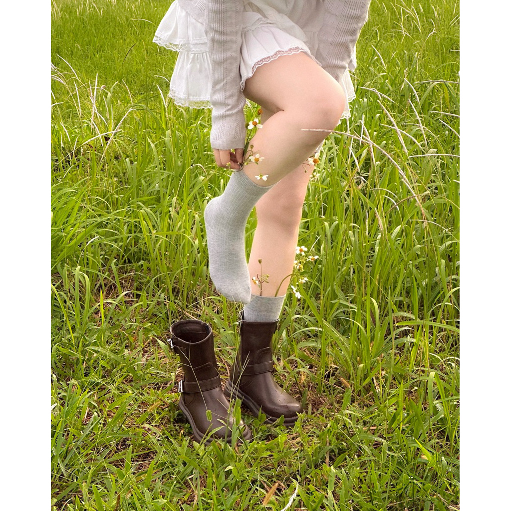 premium socks ถุงเท้า เนื้อผ้าพรีเมี่ยม นุ่ม สบาย ไม่หนามาก ราคา ถูกที่สุด ดีลบีเคเค แกลเลอรีภาพที่ 2
