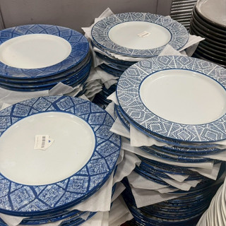 จานเซรามิก 11 นิ้ว ลายคราม ลายไทย ใส่อาหาร ทำจากเซรามิกเนื้อ…