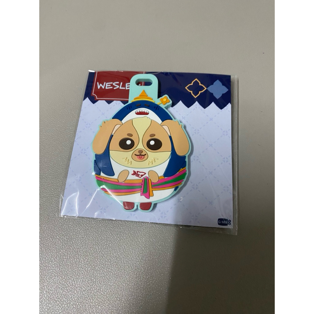 (พร้อมส่ง) WESLEY CHARACTER RUBBER TAG