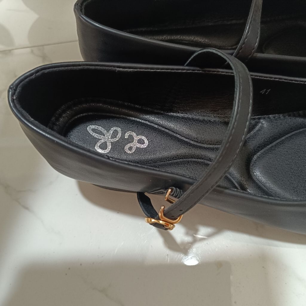 รองเท้า mary jane adena brand