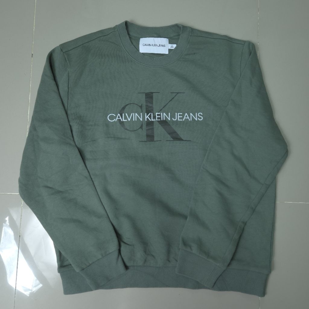CALVIN KLEIN JEANS มือสองสภาพใหม่