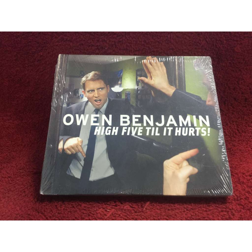 CD+DVD OWEN BENJAMIN - High Five Til It Hurts!  สภาพตามรูปปก B106-71
