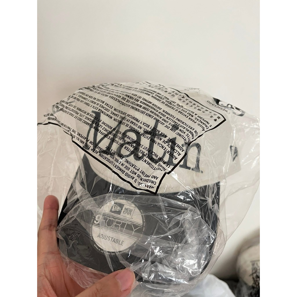 พร้อมส่ง แท้ Matin kim x new era ball cap มี2สีค่ะ