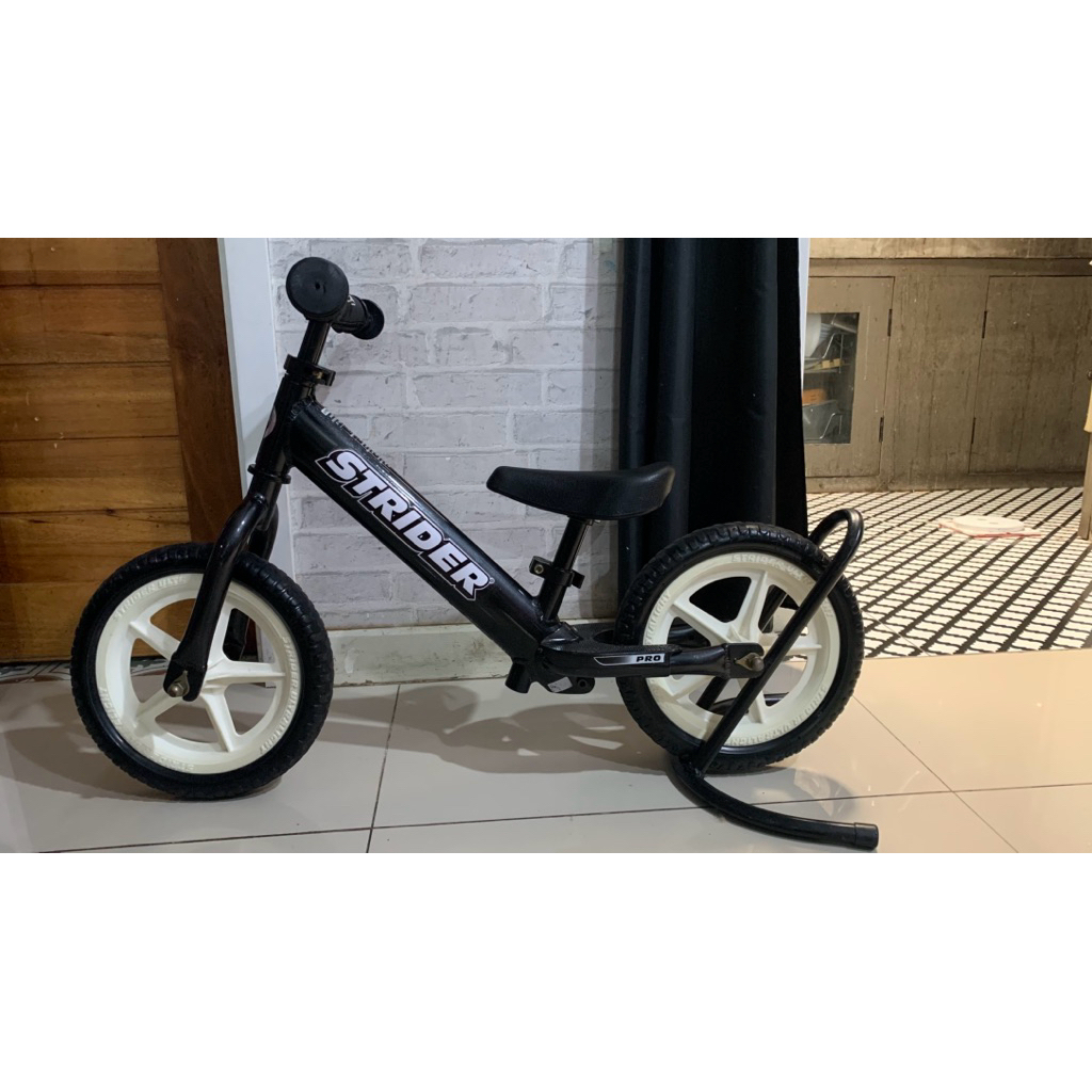 จักรยานทรงตัว strider pro