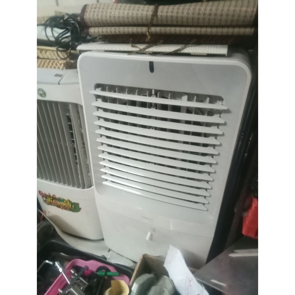พัดลมแอร์ พัดลมไอเย็น   Hatari