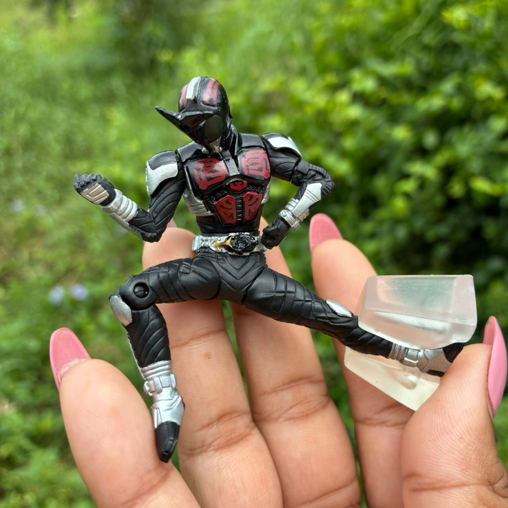 Bandai  Gashapon Kamen Rider Dark Kabuto  โมเดล กาชาปอง คาบูโตะ/สภาพสวย