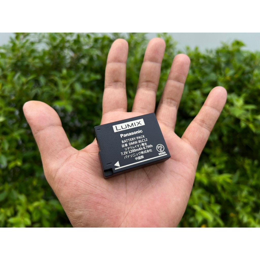 (ร้านไทย) แบตกล้อง Panasonic Lumix รุ่น DMW-BLC12 (ใช้ร่วมกับ DMW-BLC12E DMW-BLC12GK DMW-BLC12PP / L