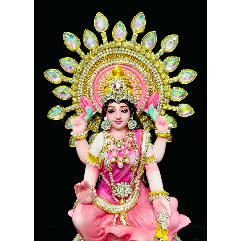 พระแม่ลักษมี สูง8นิ้ว(ความสูงรวมรัศมี)