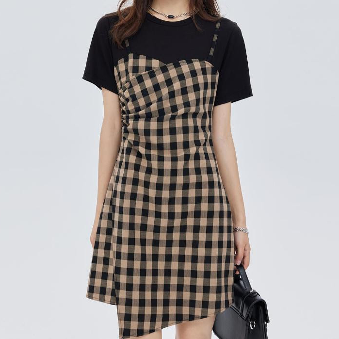 ส่งจากไทย S-5XL เดรสเอี๊ยมลายสก็อตสีน้ำตาล เดรสพลัสไซซ์ ดีไซน์สองชิ้นหลอก ให้ลุคที่ดูน่ารักและอ่อนหวาน