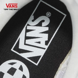 VANS UltraRange Neo VR3 - TRUE WHITE รองเท้าผ้าใบ ผู้ชาย ผู้หญิง