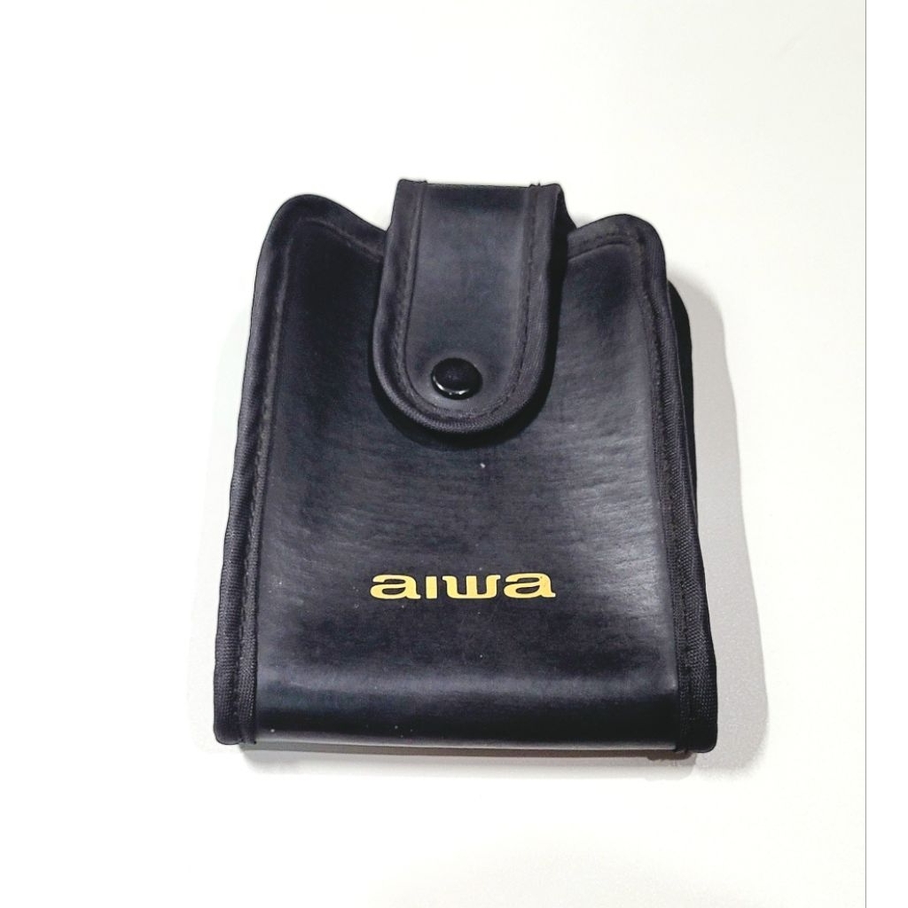 Aiwa เคสใส่เครื่องเล่นเทปพกพา ขนาดเล็ก