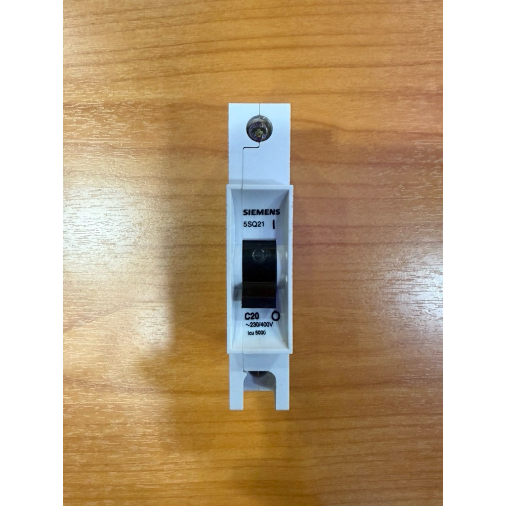 ลูกเซอร์กิต เบรกเกอร์ Siemens ABB เบรกเกอร์ลูกย่อย ของใหม่ พร้อมส่ง