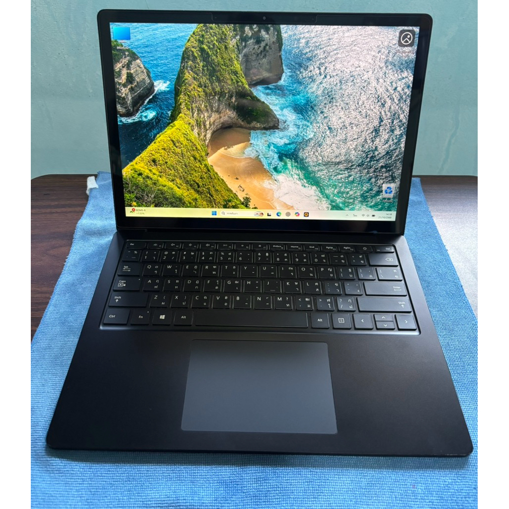 Microsoft Surface Laptop 4 มือสองครับ