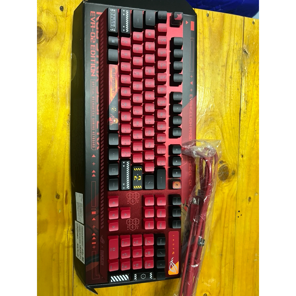 Asus ROG Strix Scope RX EVA-02 Edition