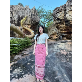 TANTANOD-รหัสTL21 ชุดเซต เสื้อกระดุมไข่มุกตัวปลา กระโปรงทรงสอบ ผ่าหลัง(ผ้าฝ้ายพิมพ์ลาย)