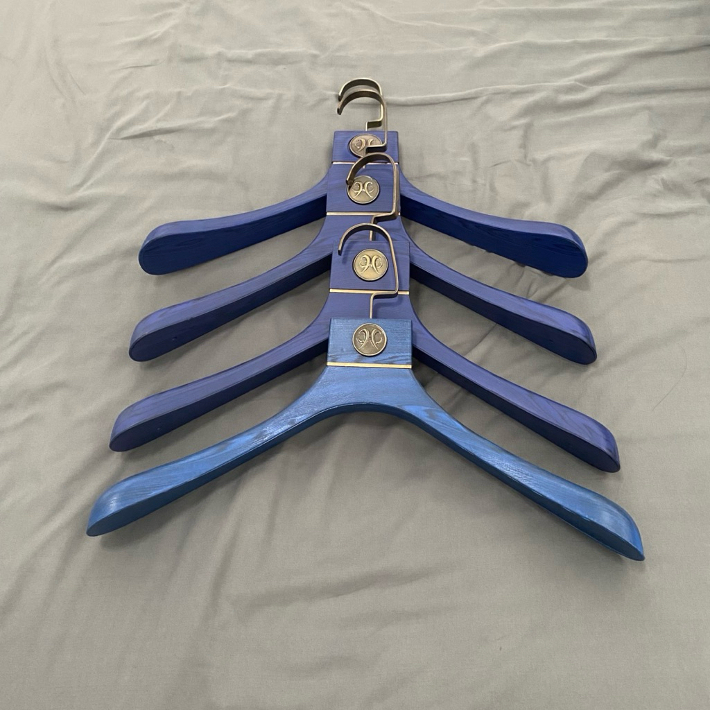 ไม้แขวนเสื้อholdemแท้