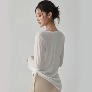 FitYoga เสื้อกีฬาออกกำลังกายหลวม ๆ ของผู้หญิง เสื้อระบายอากาศบาง ๆ โยคะ แขนยาว การฝึกพิลาทิส เสื้อโยคะ