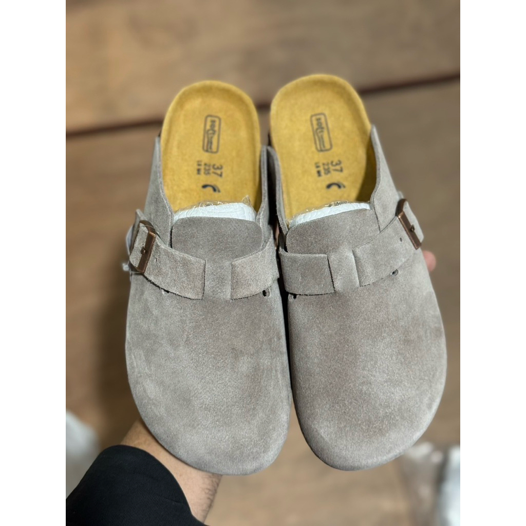 รองเท้าแตะแบบสวม Birkenstock พร้อมกล่องมีไซส์ 36-45
