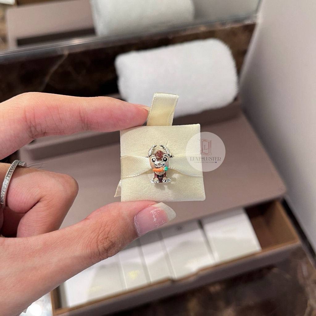 Pandora ของแท้💯disney frozen sven charm พร้อมส่ง🛵แถมอุปกรณ์ครบเซ็ต💖