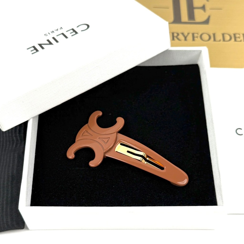 Celine กิ๊บติดผม Triomphe 460PT6CSC สี Camel/Gold ของแท้ 100%