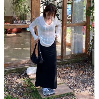 กระโปรงยาว ทรงเข้ารูป หุ่นเป๊ะ Luna Curve Skirt
