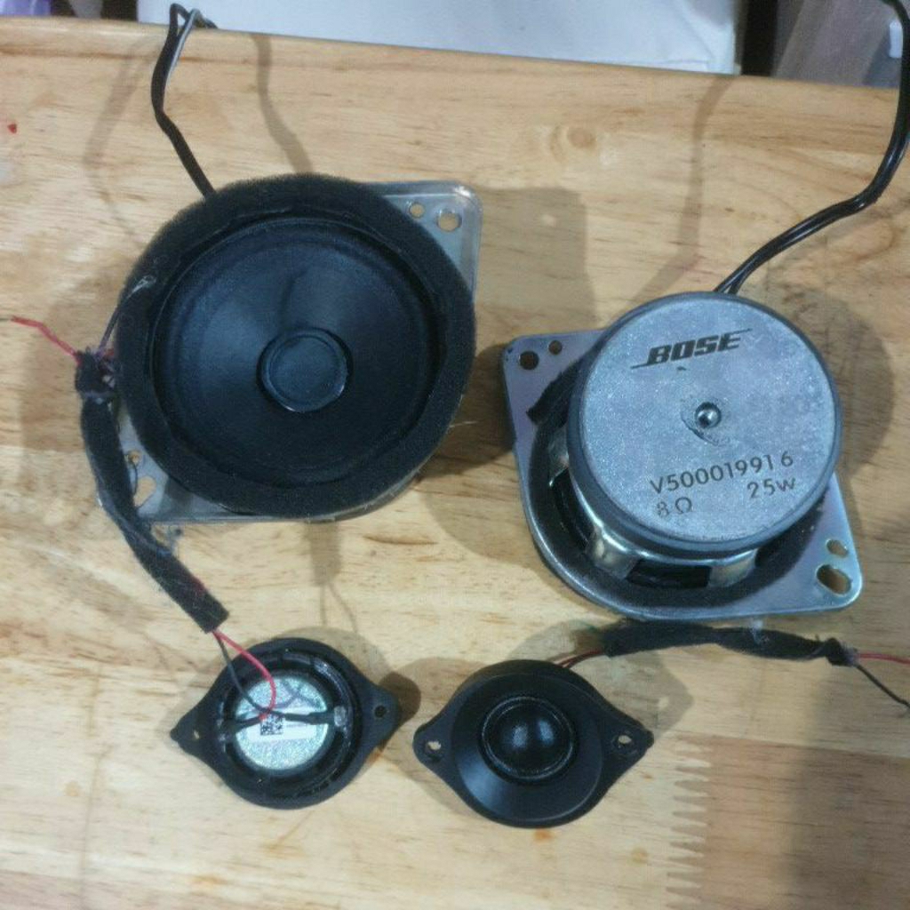 Bose speaker set of 3.5-inch midrange genuine speaker and 2-inch tweeter speaker