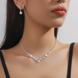 เซตสร้อยคอ+ต่างหูเพทายประกายหรูหรา ใส่ออกงาน งานแต่ง ปาร์ตี้…