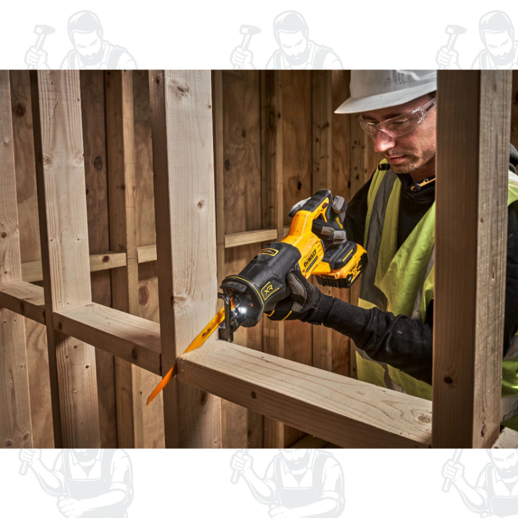 DEWALT รุ่น DCS382N-KR เลื่อยชักไร้สายไร้แปรงถ่าน 18V(20V Max) เฉพาะตัวเครื่องใช้ร่วมกับแบตเตอรี่ 18V(20V Max)ได้ทุกรุ่น ราคา ถูกที่สุด ดีลบีเคเค แกลเลอรีภาพที่ 5