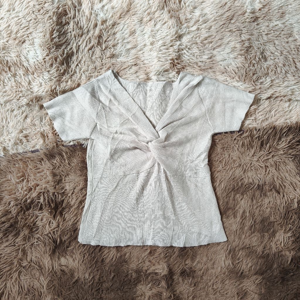 เสื้อ GRL                     .